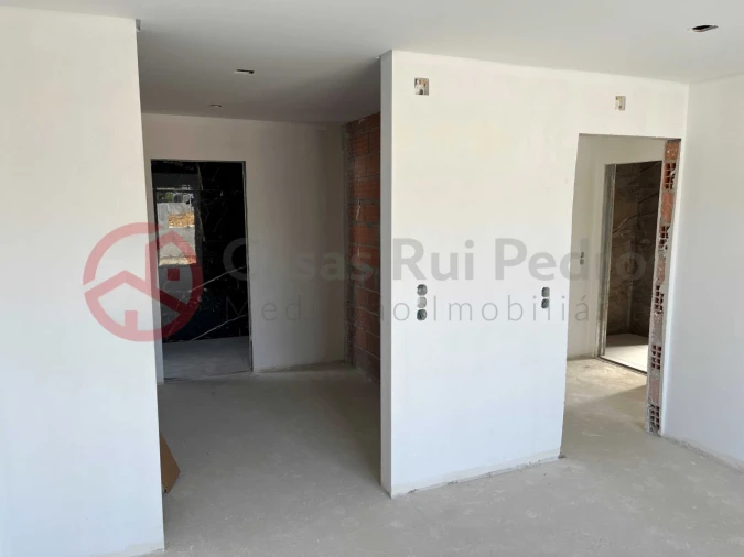 Moradia T4 para Venda em Fernao Ferro Foto 14