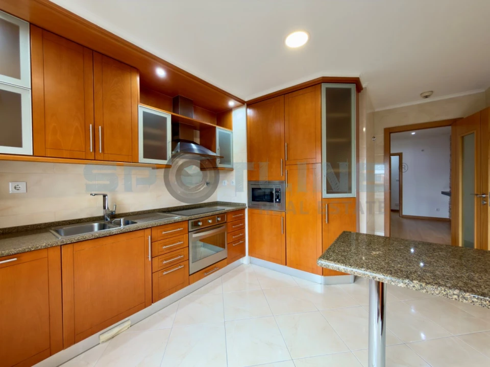 Apartamento T3 para Venda em Odivelas Foto 26