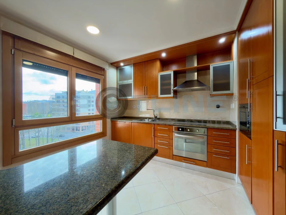 Apartamento T3 para Venda em Odivelas Foto 30