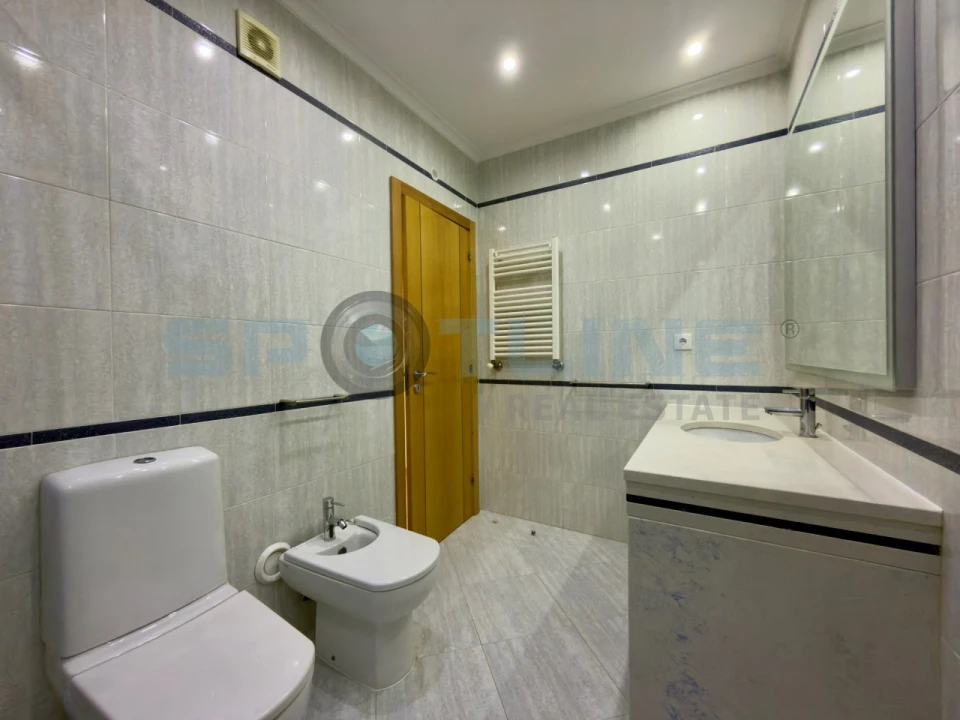 Apartamento T3 para Venda em Odivelas Foto 62