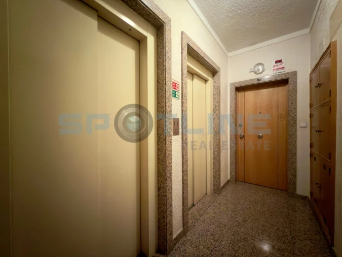 Apartamento T3 para Venda em Odivelas Foto 6