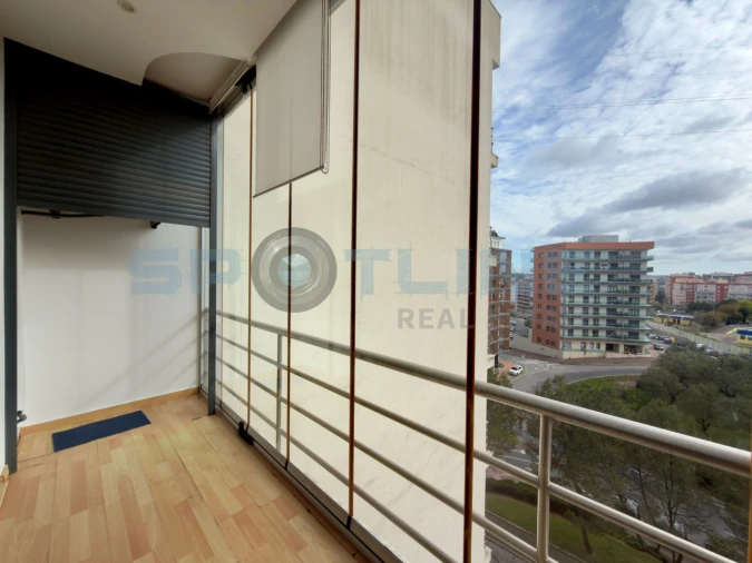 Apartamento T3 para Venda em Odivelas Foto 16