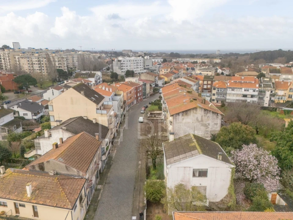 Moradia T3 para Venda em Aldoar, Foz do Douro e Nevogilde Foto 9