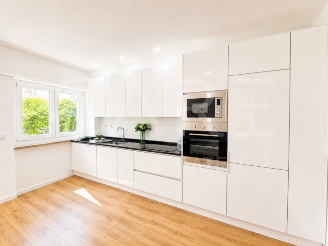 Apartamento T3 para Venda em Benfica Foto 5
