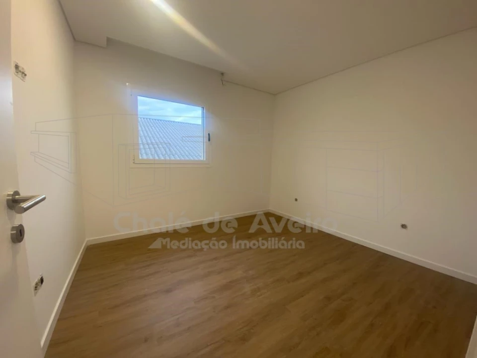 Moradia T3 para Venda em Gafanha da Nazaré Foto 7