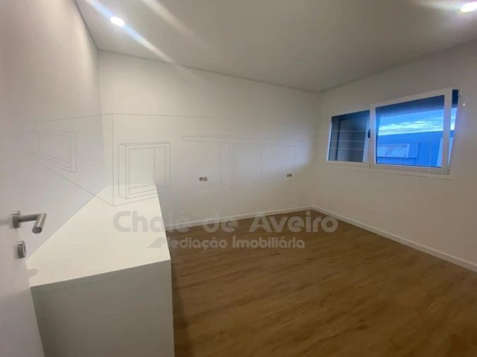 Moradia T3 para Venda em Gafanha da Nazaré Foto 5