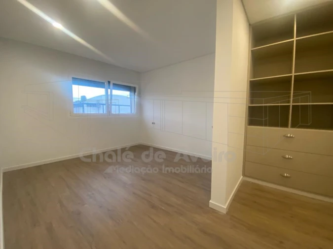 Moradia T3 para Venda em Gafanha da Nazaré Foto 12