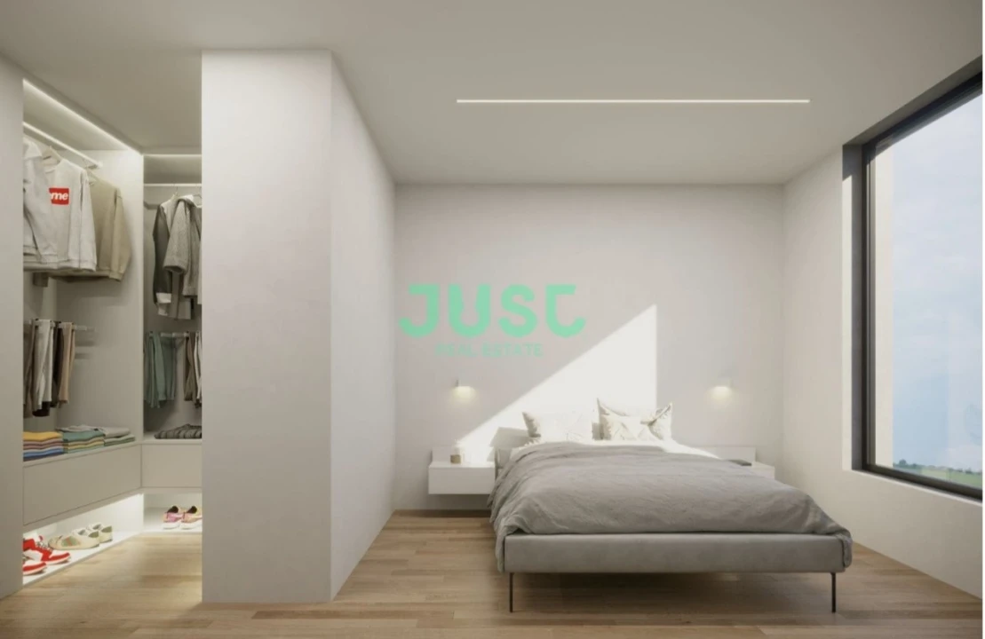 Moradia T4 para Venda em Charneca de Caparica e Sobreda Foto 18