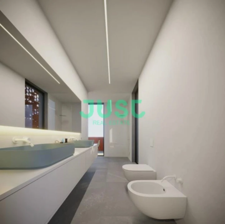 Moradia T4 para Venda em Charneca de Caparica e Sobreda Foto 19