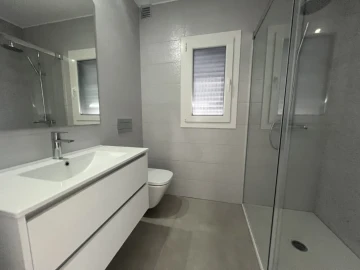 Moradia T4 para Venda em Fernao Ferro