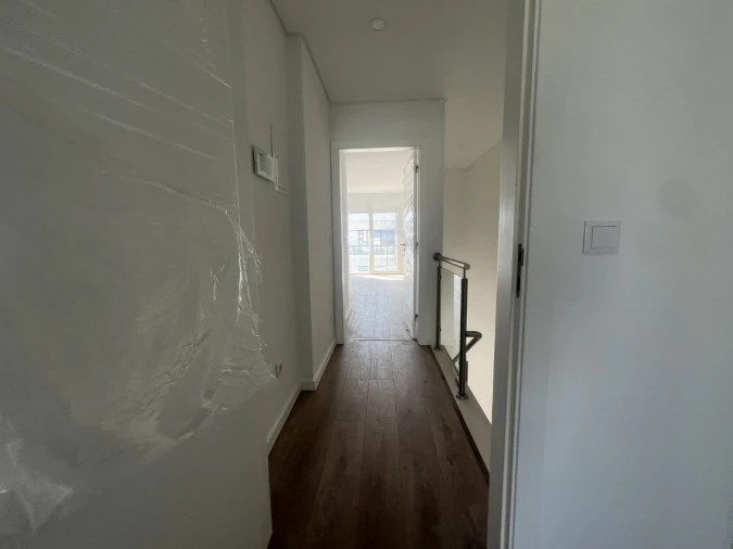 Moradia T4 para Venda em Fernao Ferro Foto 15