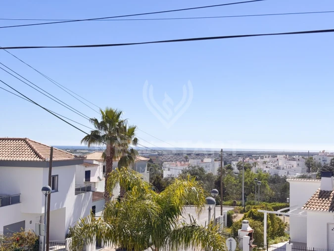 Moradia T4 para Venda em Tavira (Santa Maria e Santiago) Foto 3