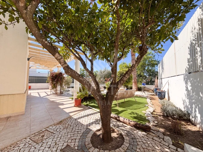 Moradia T4 para Venda em Tavira (Santa Maria e Santiago) Foto 27