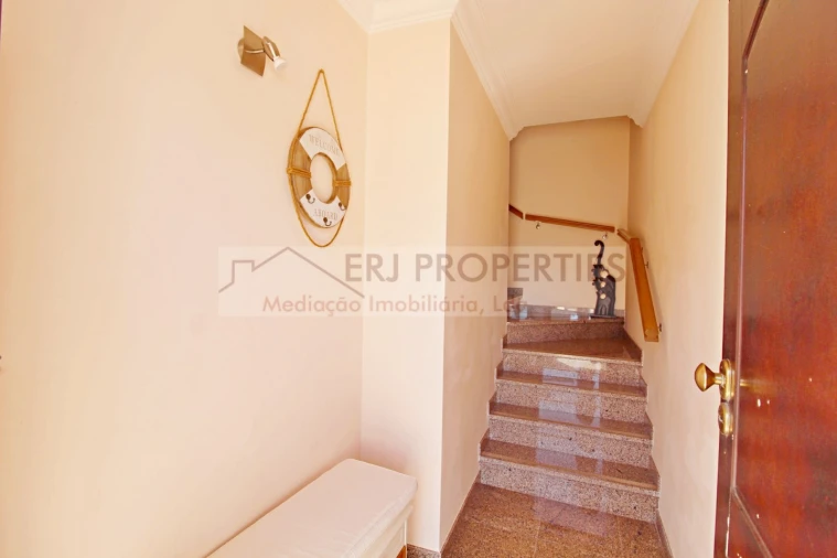 Apartamento T3 para Venda em Vila Nova de Cacela Foto 2