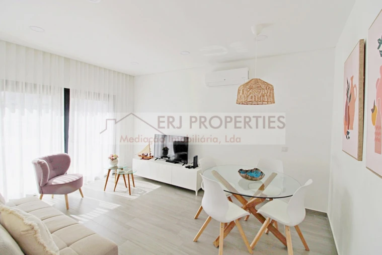 Apartamento T2 para Venda em Vila Nova de Cacela Foto 2