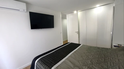Apartamento T1 para Venda em Travassos