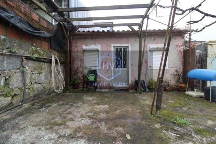 Moradia para Venda em Braga (Maximinos, Sé e Cividade) Foto 1