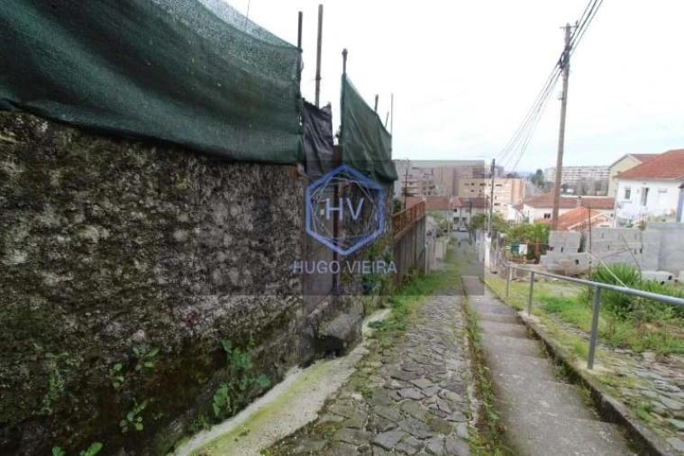 Moradia para Venda em Braga (Maximinos, Sé e Cividade) Foto 6