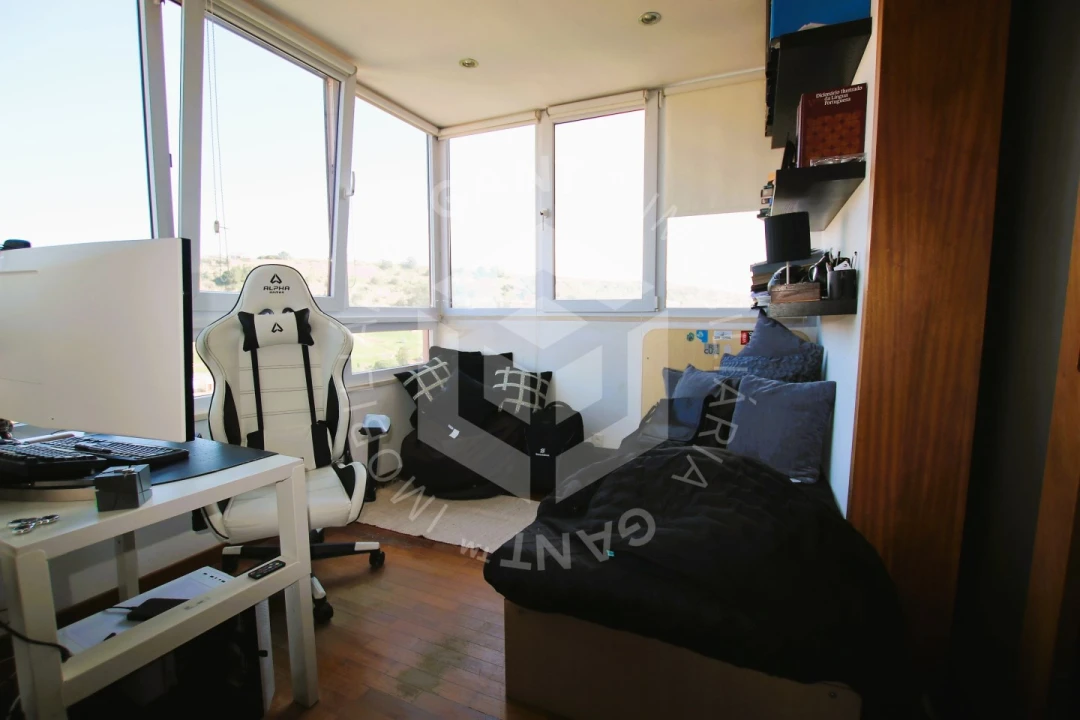 Apartamento T3 para Venda em Costa da Caparica Foto 21