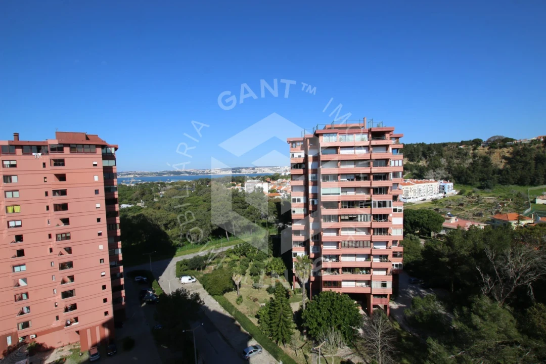 Apartamento T3 para Venda em Costa da Caparica Foto 24