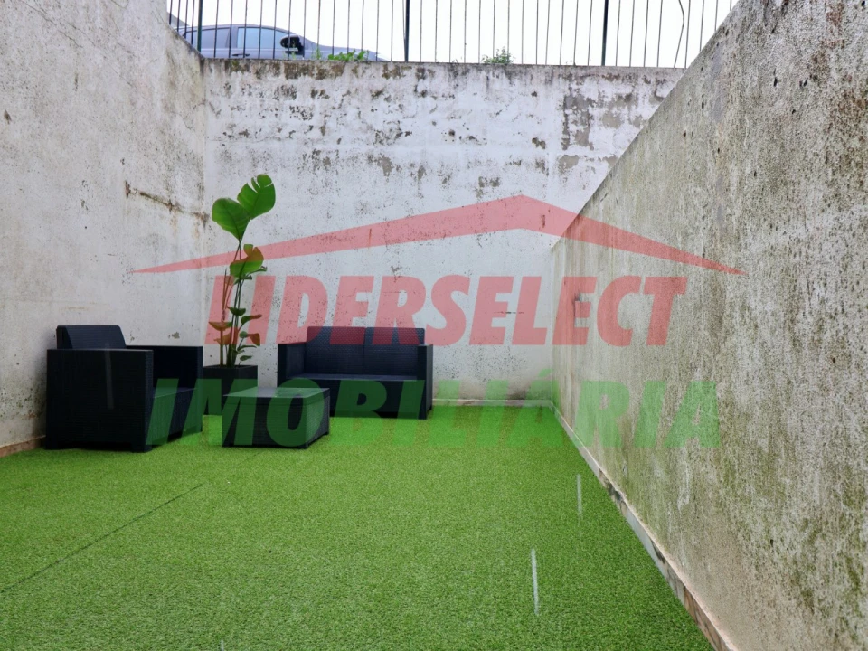 Apartamento T2 para Venda em Malveira e São Miguel de Alcainça Foto 24