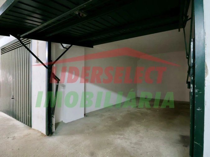 Apartamento T2 para Venda em Malveira e São Miguel de Alcainça Foto 23