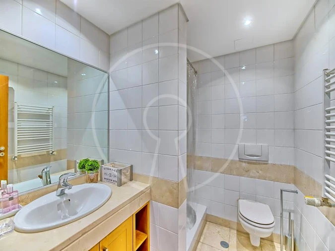 Apartamento T2 para Arrendamento em Oeiras e São Julião da Barra, Paço de Arcos e Caxias Foto 12