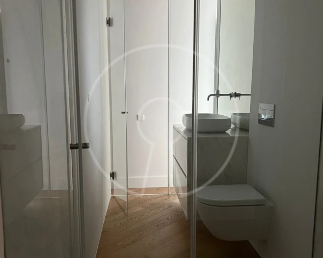 Apartamento T2 para Venda em Santa Maria Maior Foto 6