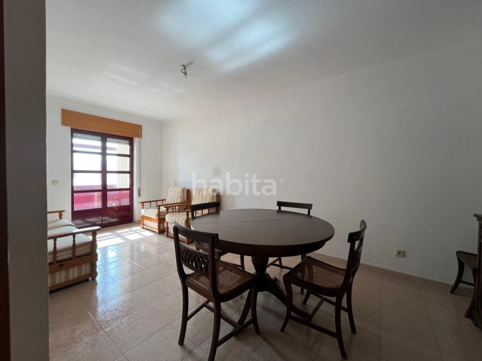 Apartamento T2 para Venda em Sines Foto 7