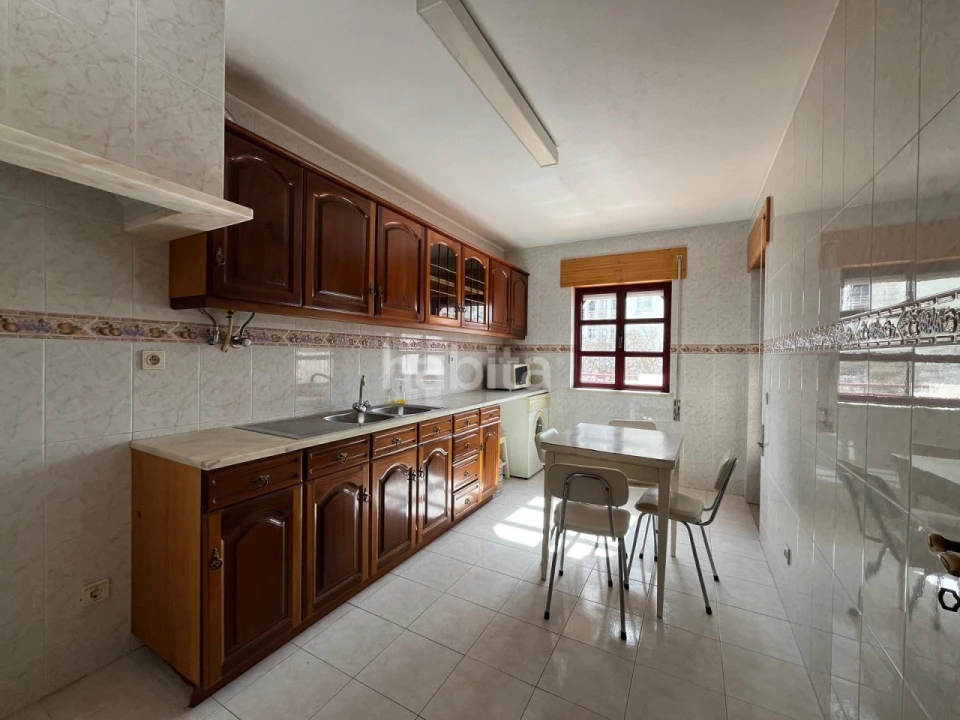 Apartamento T2 para Venda em Sines Foto 3