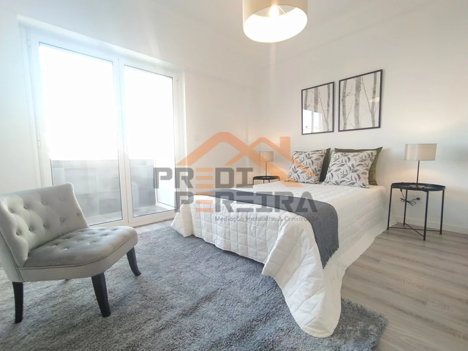 Apartamento T3 para Venda em Benfica Foto 20