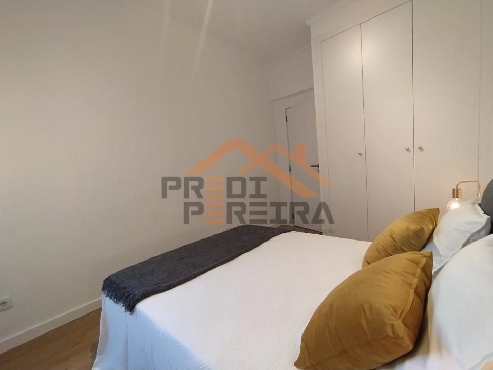 Apartamento T3 para Venda em Benfica Foto 21