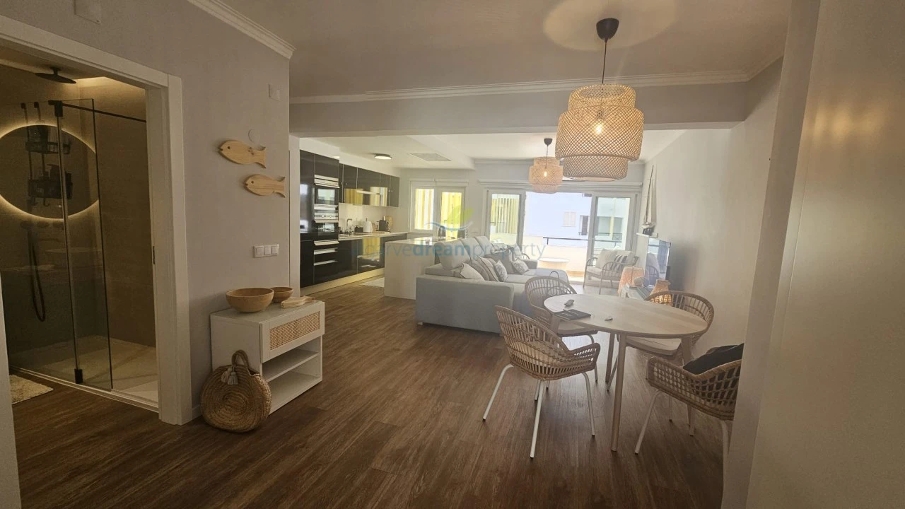 Apartamento T1 para Venda em Quarteira Foto 4
