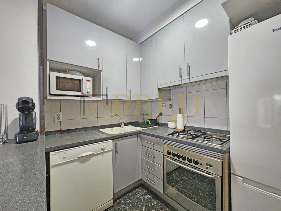 Apartamento T1 para Arrendamento em Santa Marinha e São Pedro da Afurada Foto 5