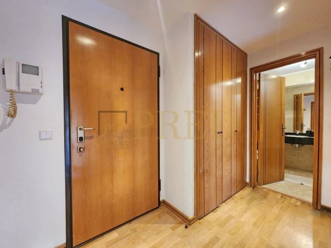 Apartamento T1 para Arrendamento em Santa Marinha e São Pedro da Afurada Foto 8