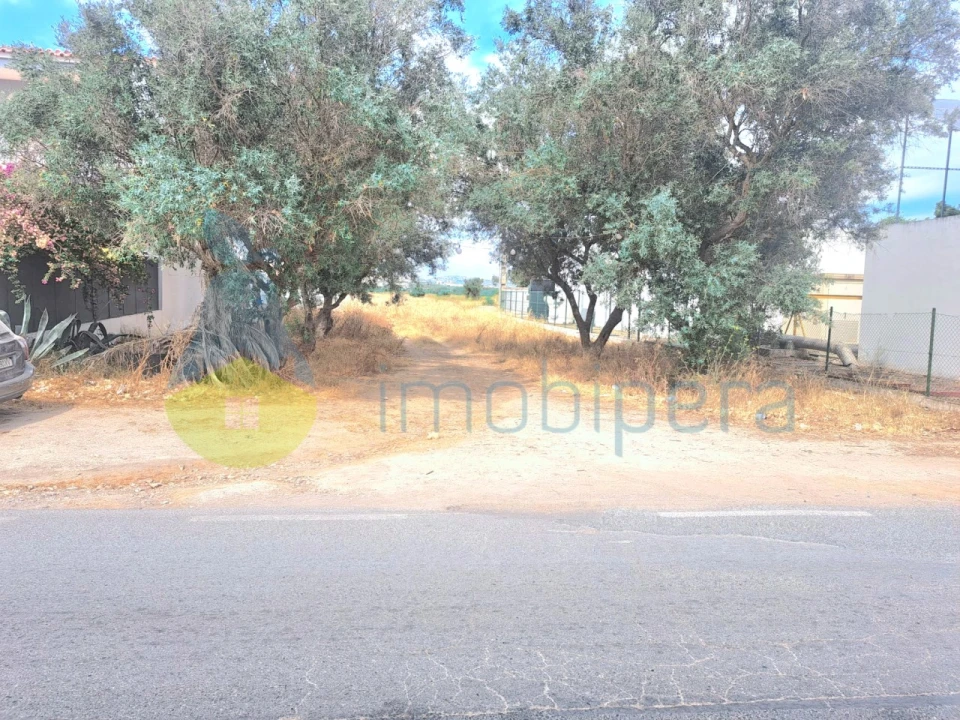 Terreno para Venda em Albufeira e Olhos de Água Foto 1