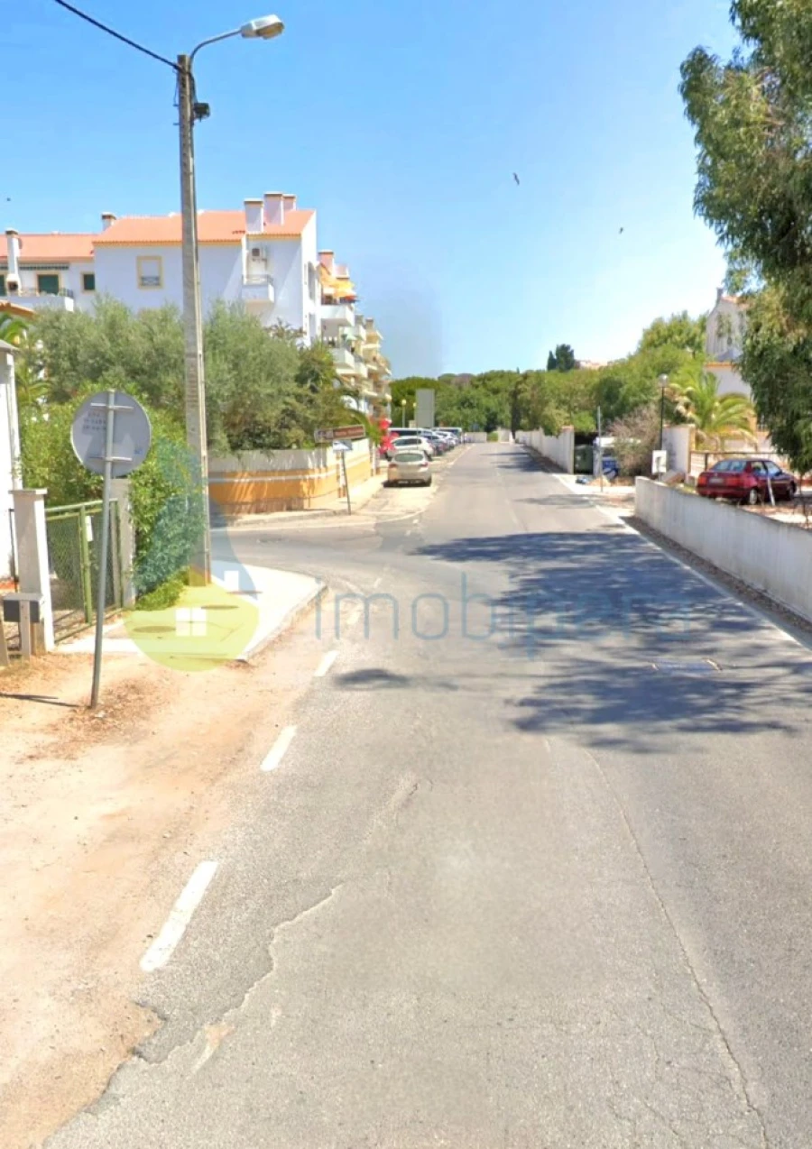 Terreno para Venda em Albufeira e Olhos de Água Foto 6