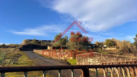 Armazém para Venda em Lourinhã e Atalaia