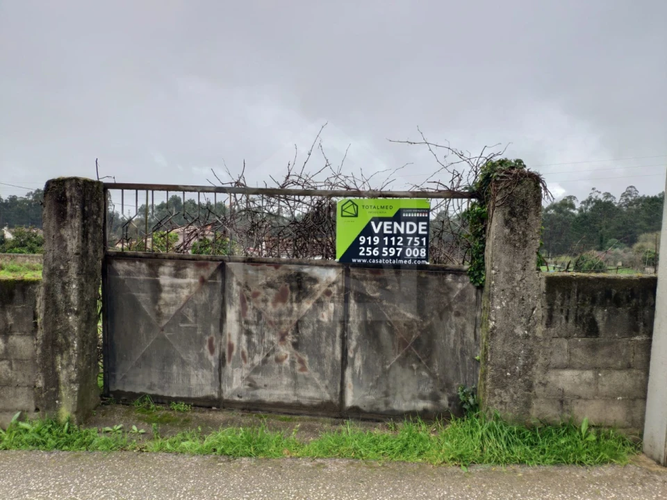 Terreno para Venda em O. Azeméis, Riba-Ul, Ul, Macinhata Seixa, Madail Foto 4