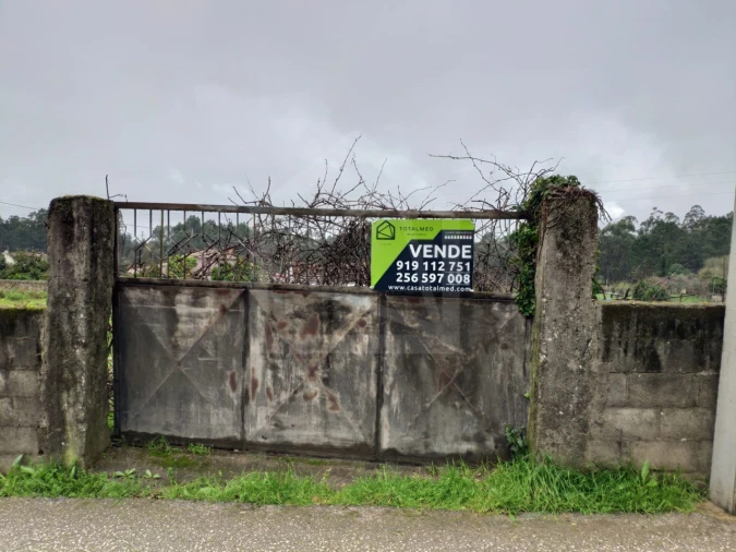 Terreno para Venda em O. Azeméis, Riba-Ul, Ul, Macinhata Seixa, Madail Foto 4