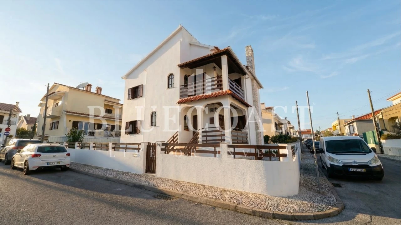 Moradia T4 para Venda em Palmela Foto 1