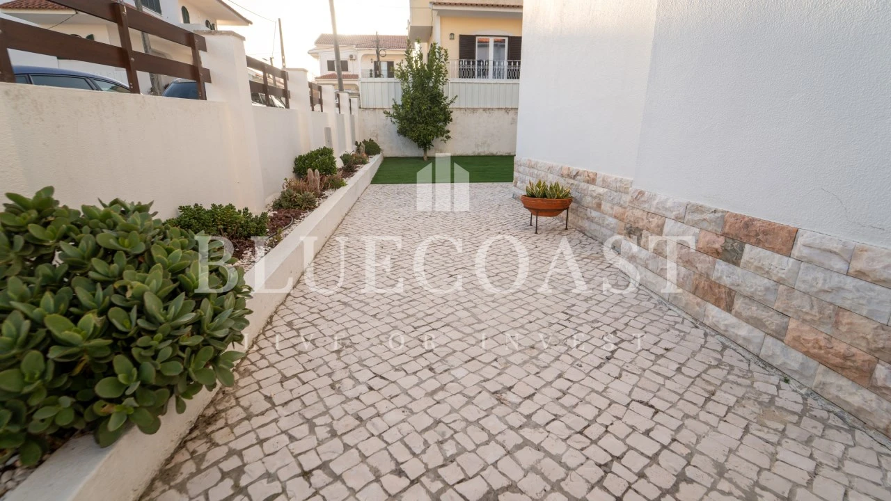 Moradia T4 para Venda em Palmela Foto 4