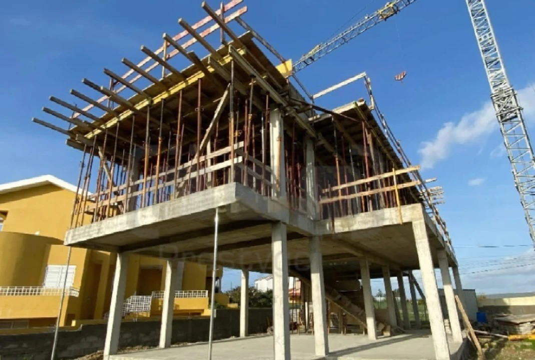 Moradia T4 para Venda em São João Baptista e Santa Maria dos Olivais Foto 7