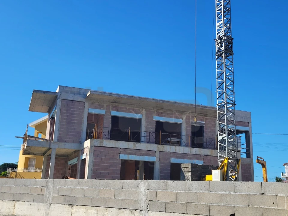 Moradia T4 para Venda em São João Baptista e Santa Maria dos Olivais Foto 2