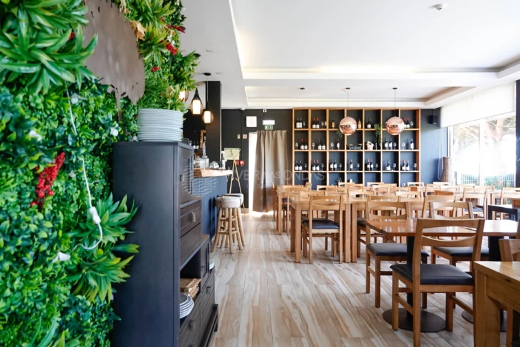 Negócio para Cedência de Quotas em Canidelo