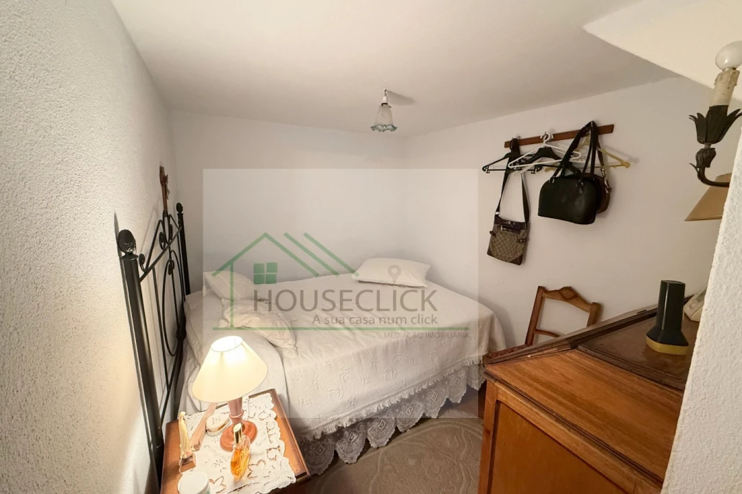 Moradia T4 para Venda em Monfortinho e Salvaterra do Extremo Foto 4