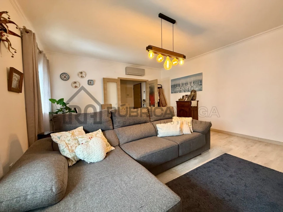 Apartamento T2 para Venda em Loule (São Clemente) Foto 5