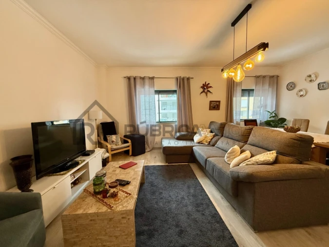 Apartamento T2 para Venda em Loule (São Clemente) Foto 3