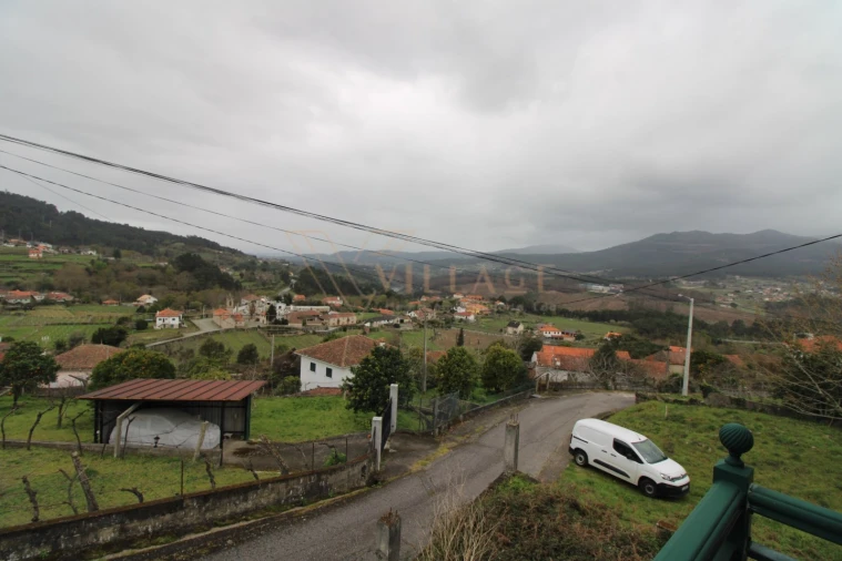 Moradia T2 para Venda em Penso Foto 9