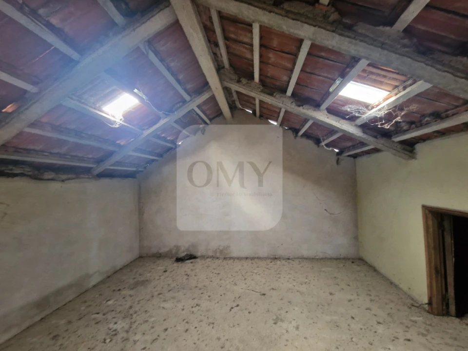 Moradia T4 para Venda em Loureiro Foto 14